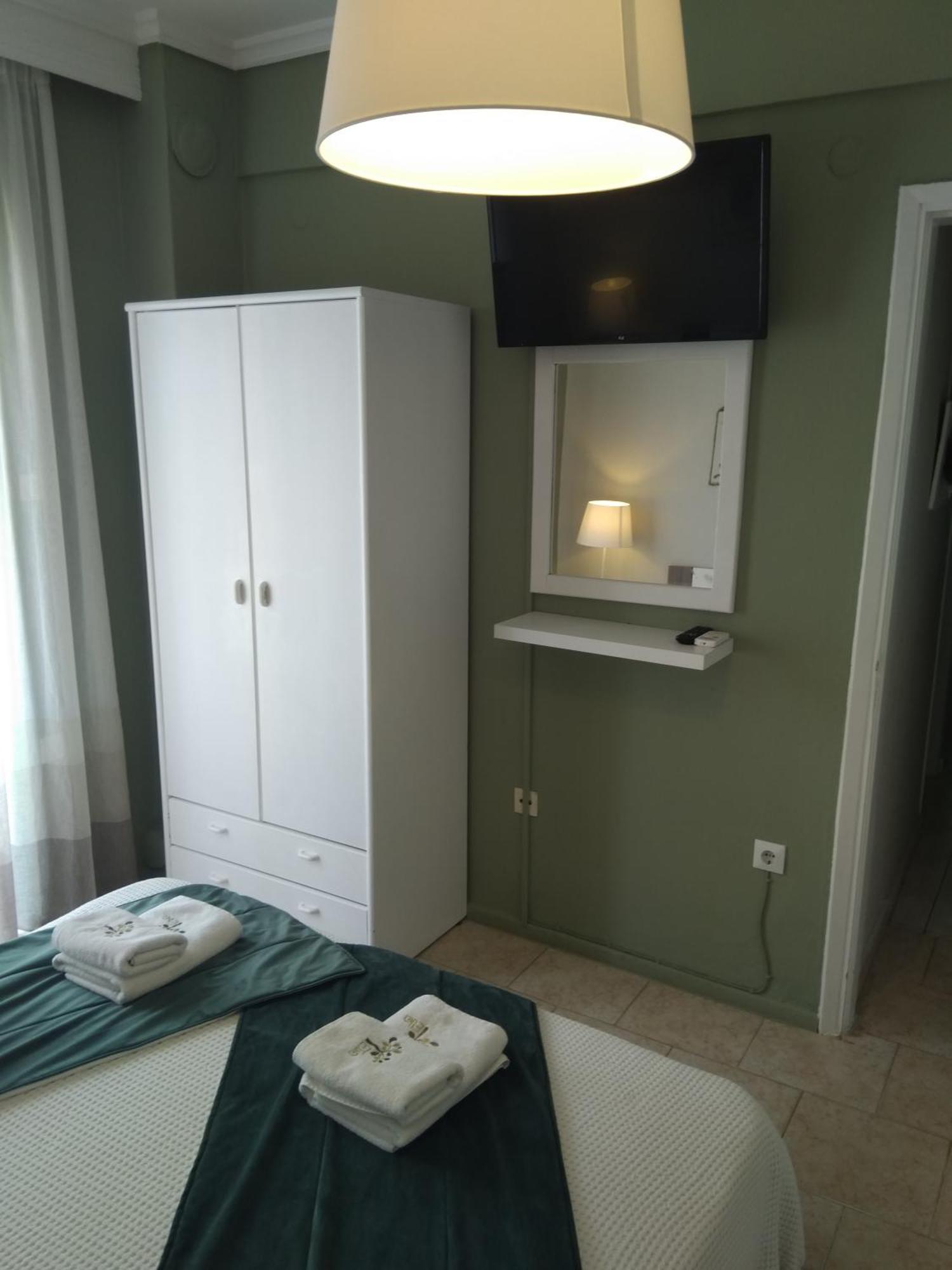 Dionisos Elia Aparthotel Paralia Dionysiou Bagian luar foto